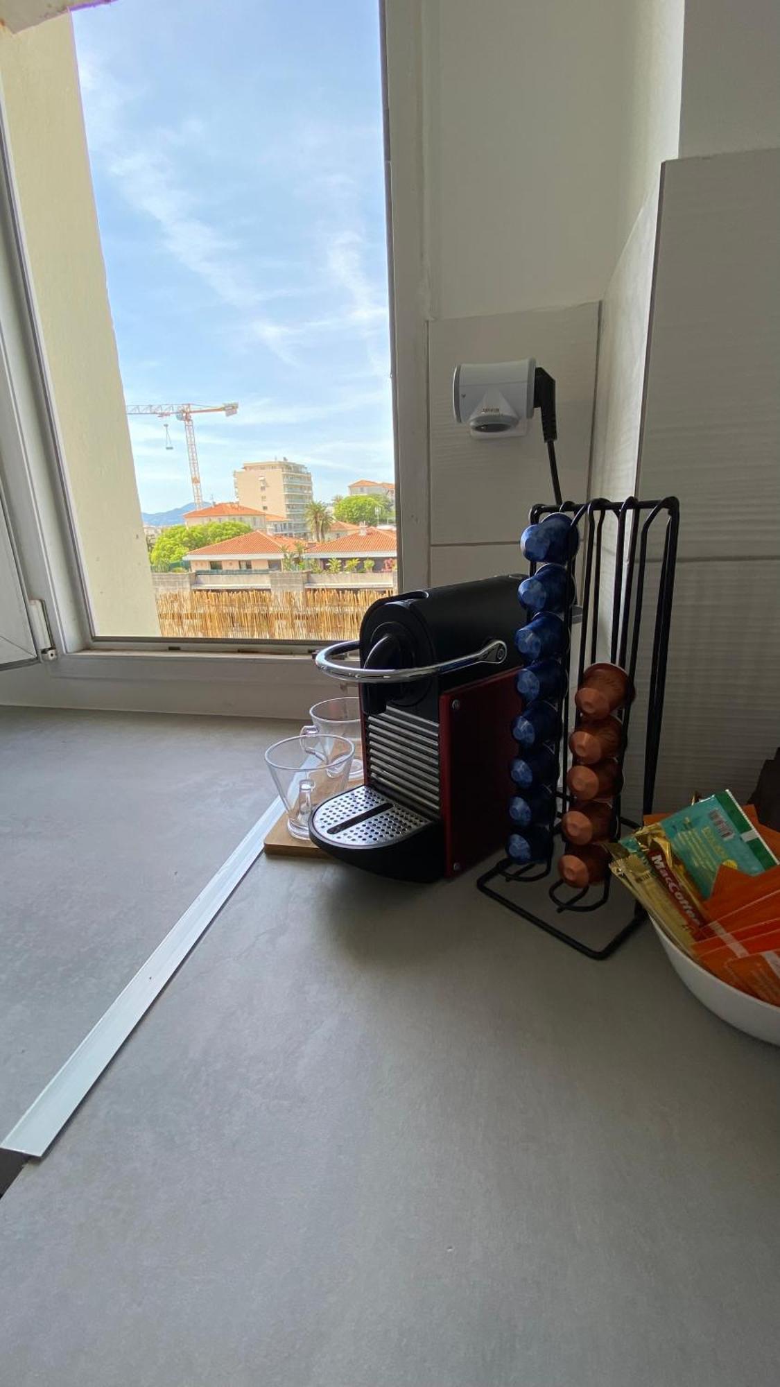 Superbe Studio Proche Palais Et Plages A Pieds Cannes Zewnętrze zdjęcie
